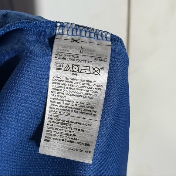 GAP Blue Athletic Shorts Super Soft Lightweight Size Large NWT Excersise Gym - Picture 9 of 9